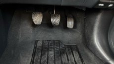 Nissan Juke 1.6 [94] Visia 5dr Petrol Hatchback